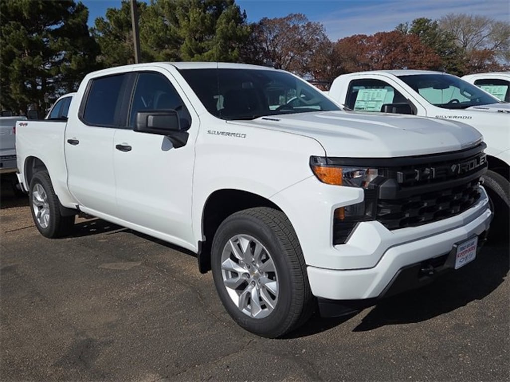 New 2026 Chevrolet Silverado 1500 Custom Truck