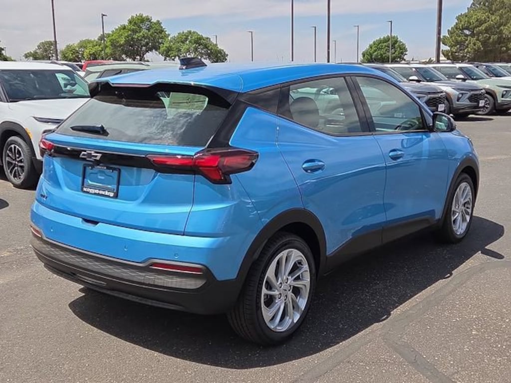 New 2027 Chevrolet Bolt LT SUV