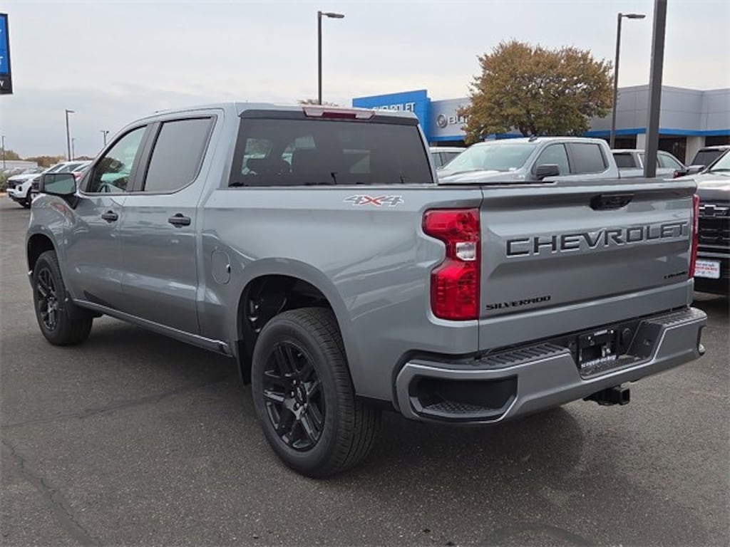 New 2026 Chevrolet Silverado 1500 Custom Truck