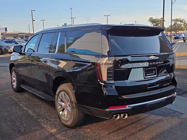 2026 Chevrolet Suburban Premier - Photo 2