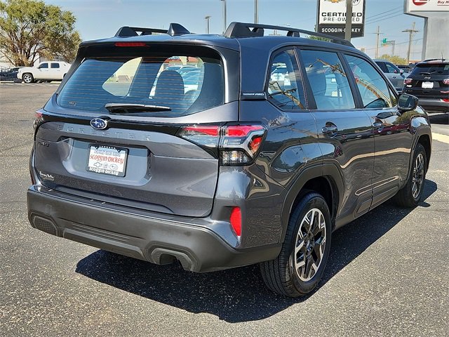 2025 Subaru Forester Base photo 4
