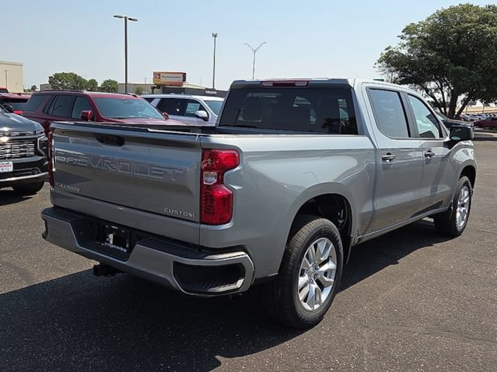 New 2026 Chevrolet Silverado 1500 Custom Truck