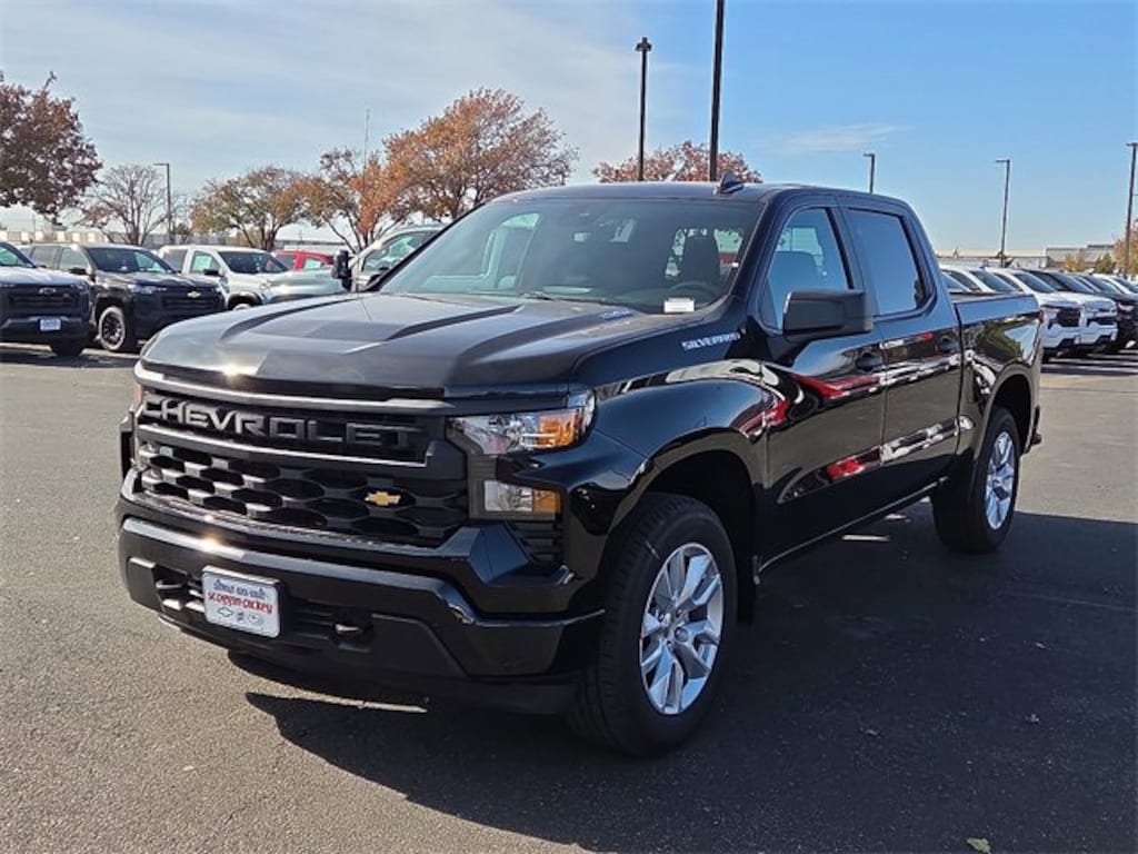 New 2026 Chevrolet Silverado 1500 Custom Truck