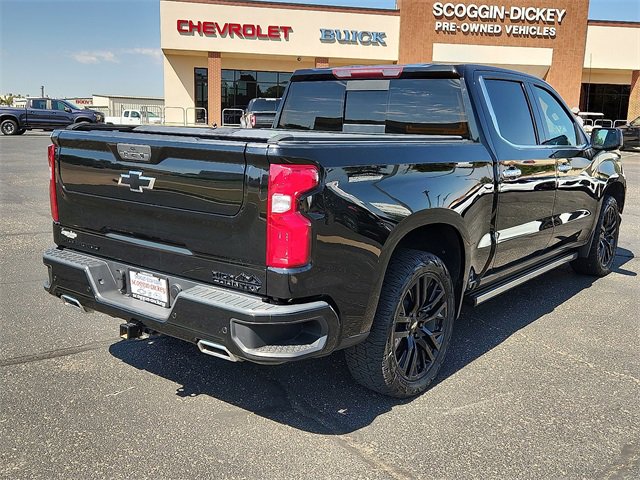 2021 Chevrolet Silverado 1500 High Country photo 3