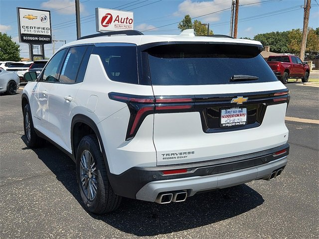 2024 Chevrolet Traverse photo 3