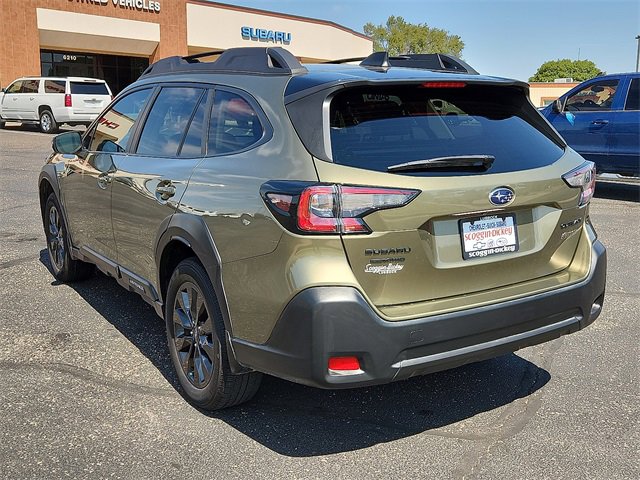 2023 Subaru Outback Onyx Edition photo 2