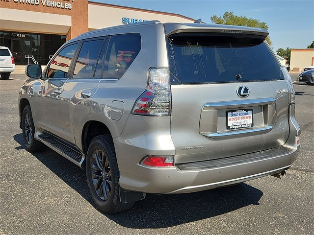 2020 Lexus GX 460 Premium photo 3