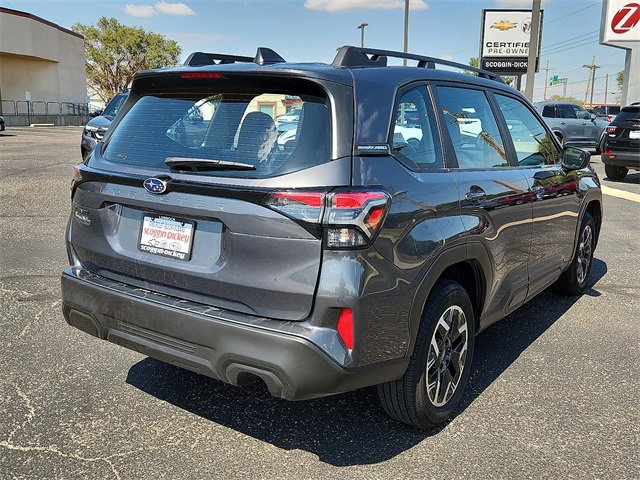 2025 Subaru Forester Base photo 3