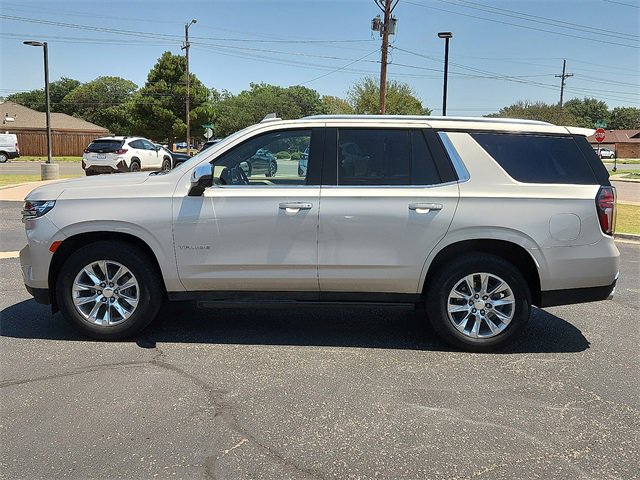 2021 Chevrolet Tahoe Premier photo 2