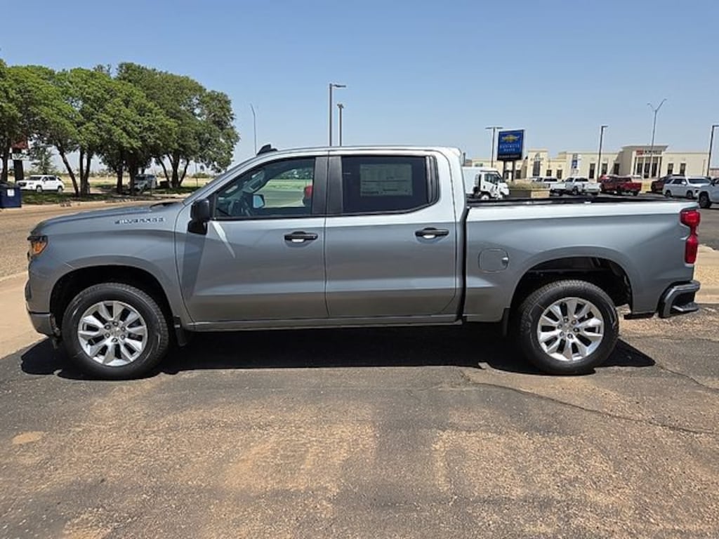 New 2026 Chevrolet Silverado 1500 Custom Truck