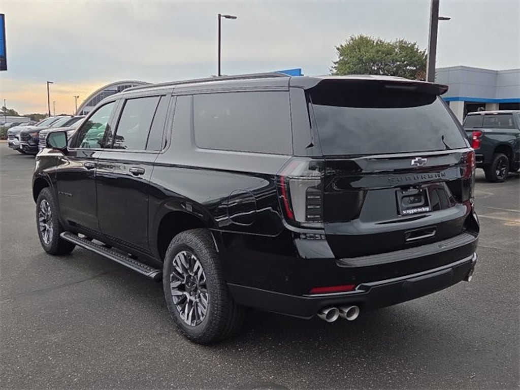 New 2026 Chevrolet Suburban Z71 SUV