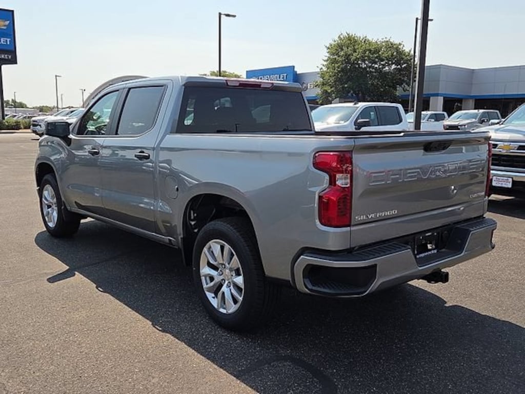 New 2026 Chevrolet Silverado 1500 Custom Truck
