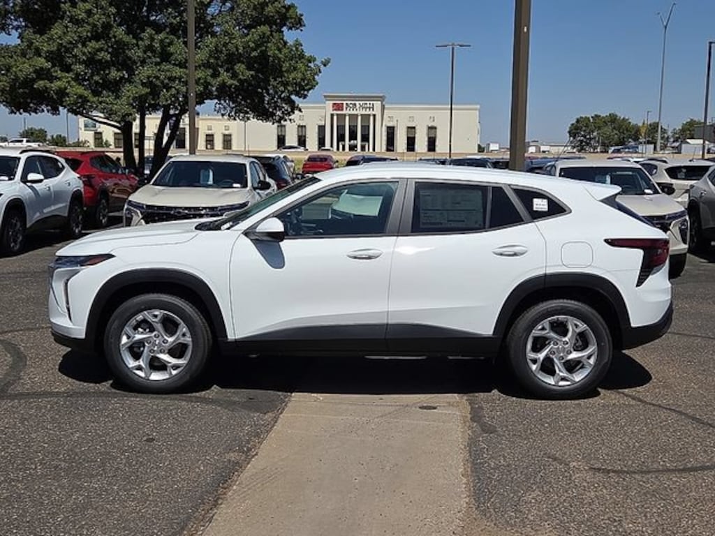 New 2026 Chevrolet Trax LS SUV