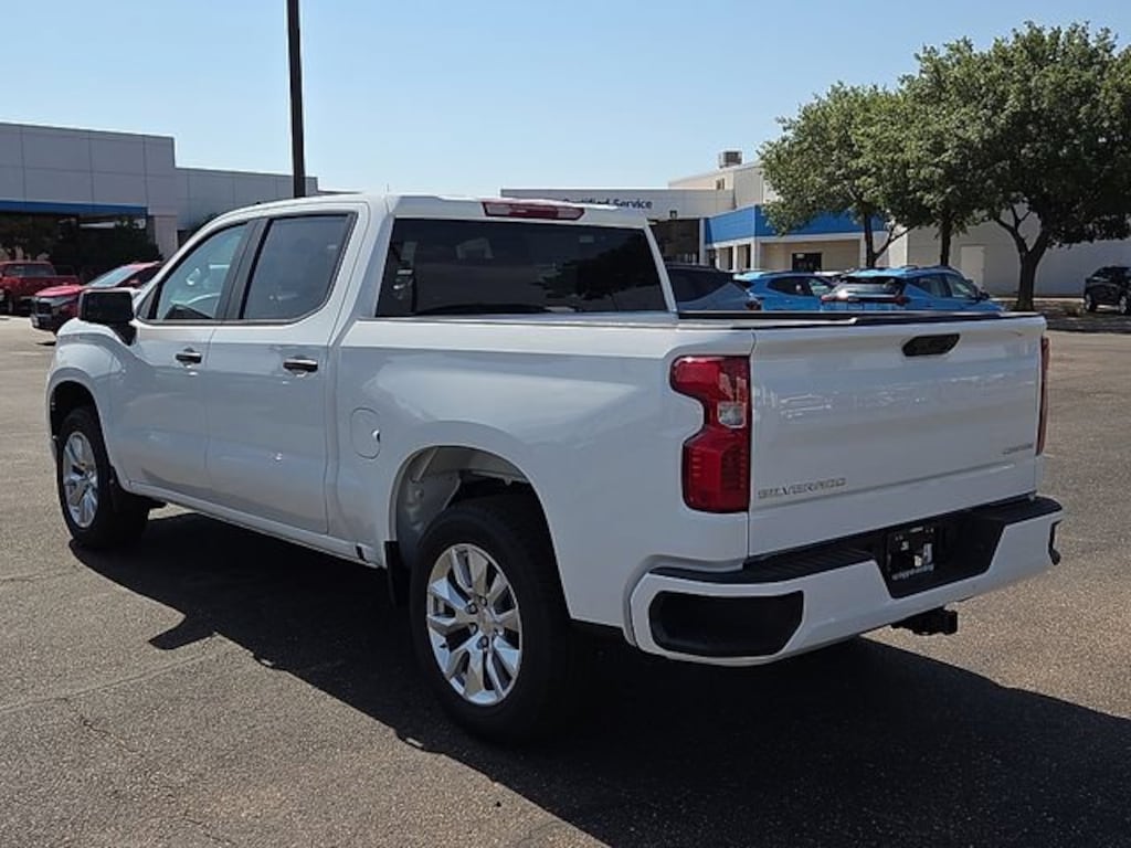 New 2026 Chevrolet Silverado 1500 Custom Truck