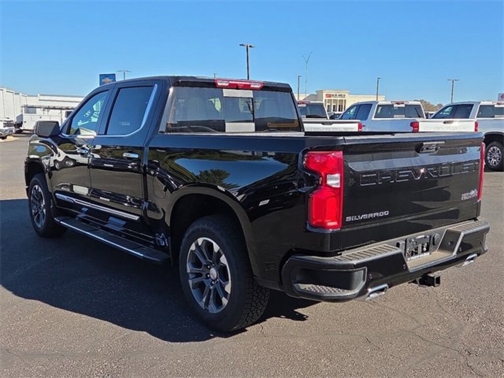 New 2026 Chevrolet Silverado 1500 High Country Truck