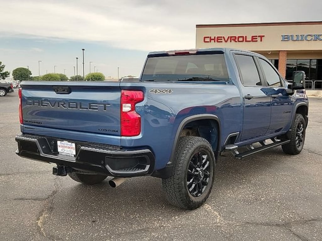Used 2025 Chevrolet Silverado 2500 HD Custom Truck Crew Cab