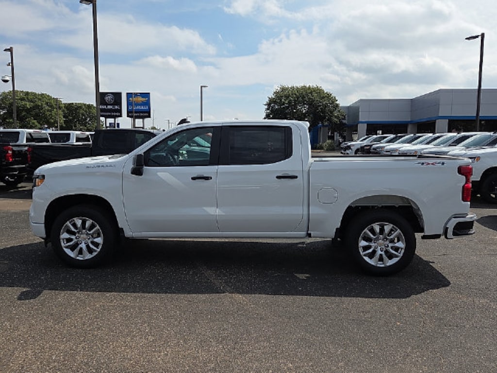 New 2026 Chevrolet Silverado 1500 Custom Truck