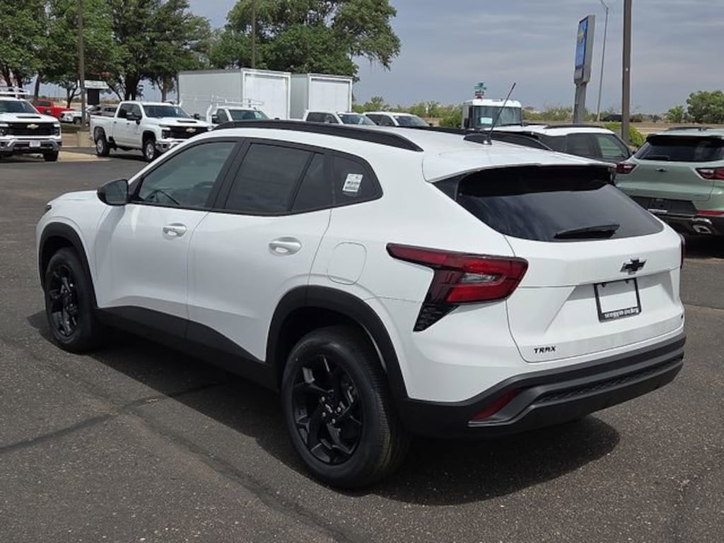 New 2026 Chevrolet Trax LT SUV