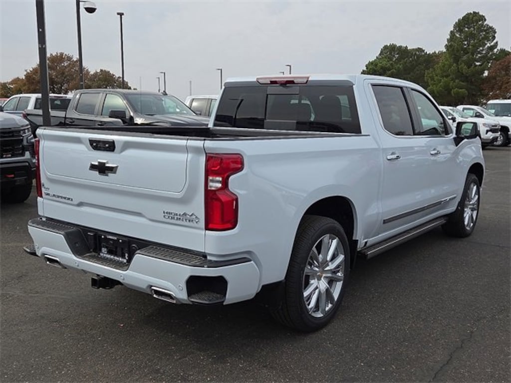 New 2026 Chevrolet Silverado 1500 High Country Truck