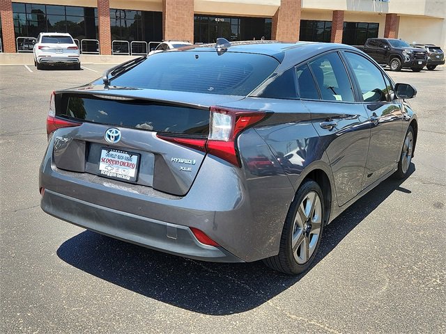 2021 Toyota Prius L Eco photo 4