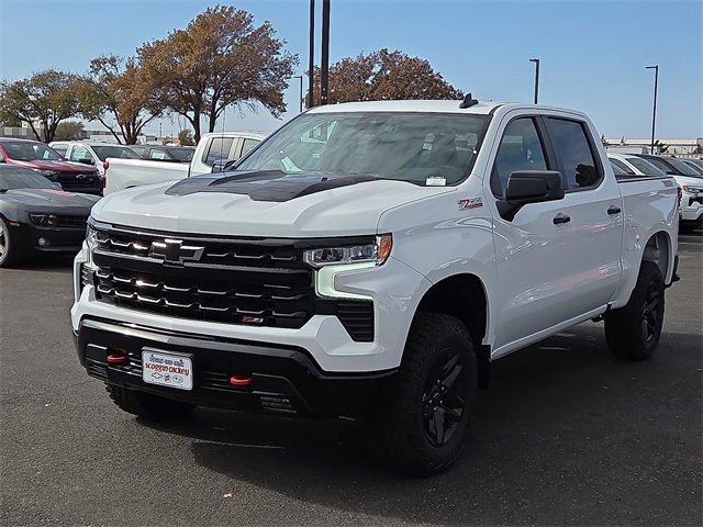 2026 Chevrolet Silverado LT's photo