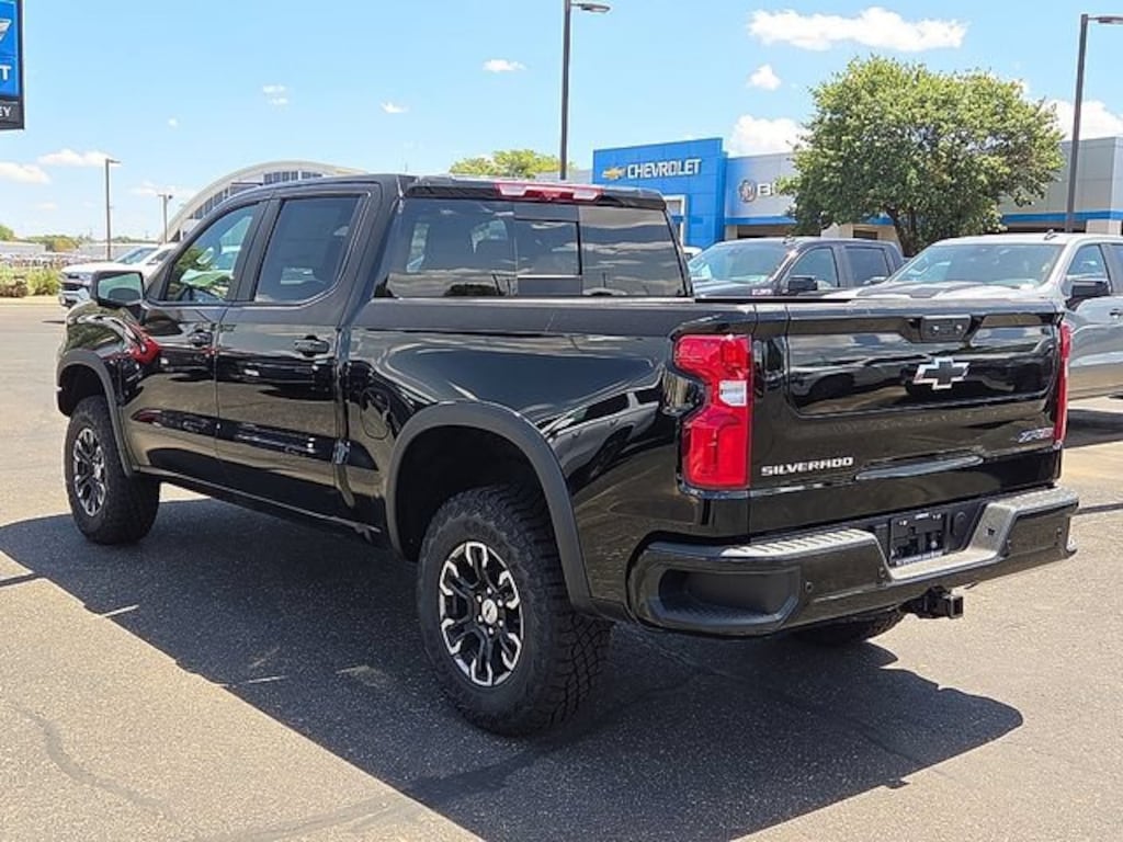 New 2026 Chevrolet Silverado 1500 ZR2 Truck