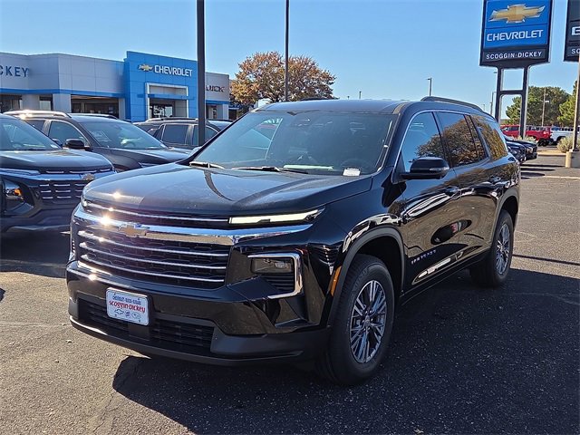 2026 Chevrolet Traverse LT's photo