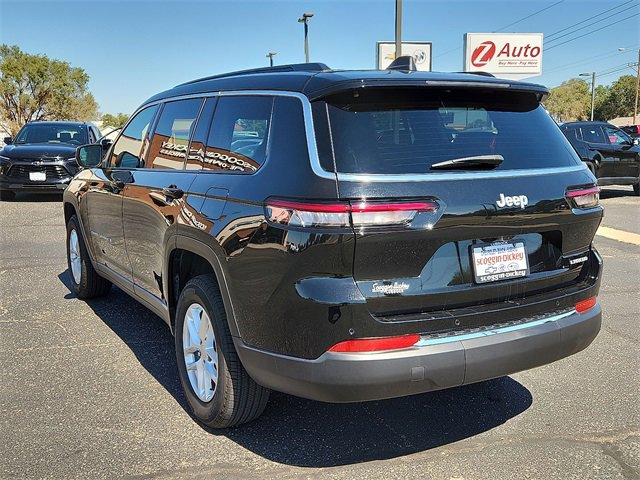 2024 Jeep Grand Cherokee Laredo X photo 2