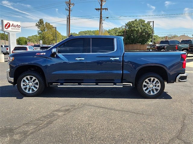 2022 Chevrolet Silverado 1500 LTZ photo 2
