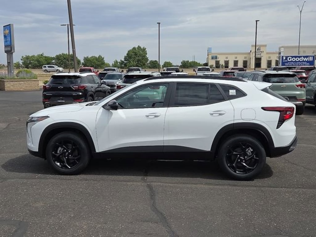 New 2026 Chevrolet Trax LT SUV