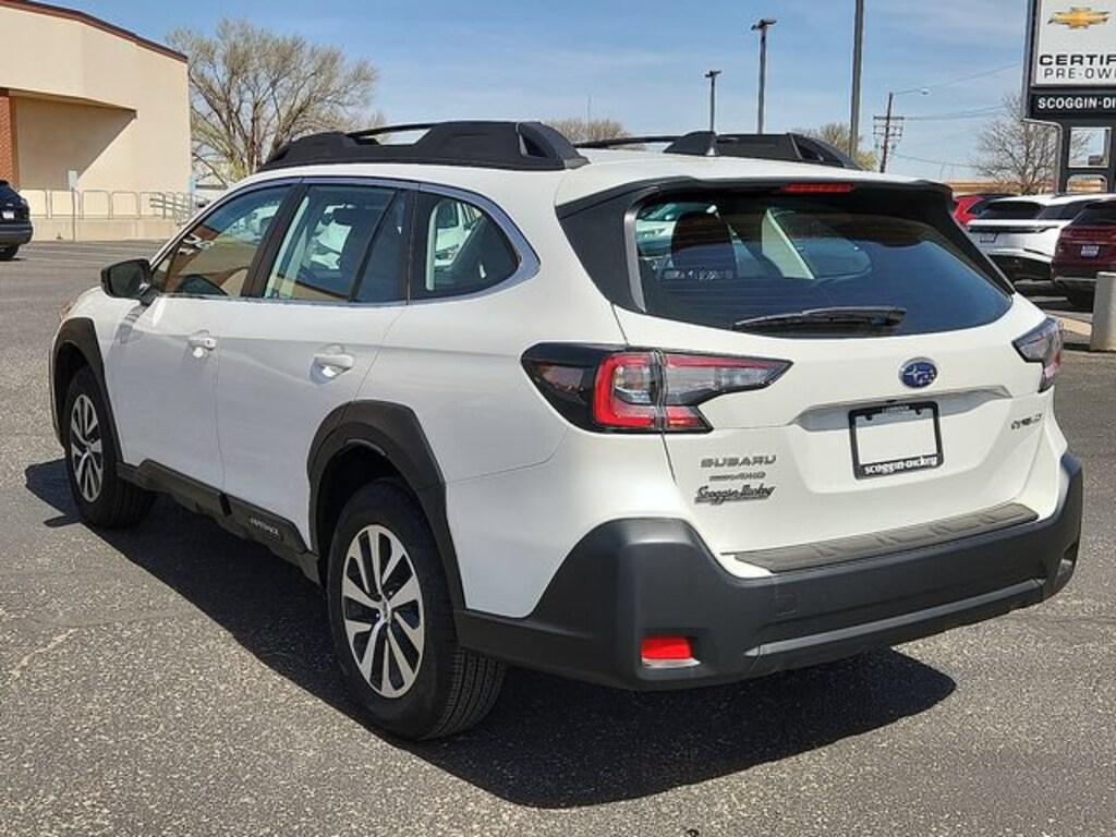 Used 2025 Subaru Outback AWD SUV