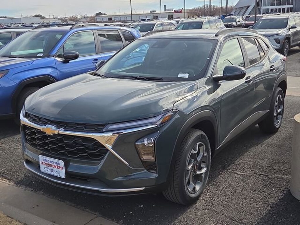 New 2026 Chevrolet Trax LT SUV
