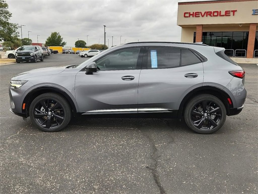 Used 2022 Buick Envision Essence SUV