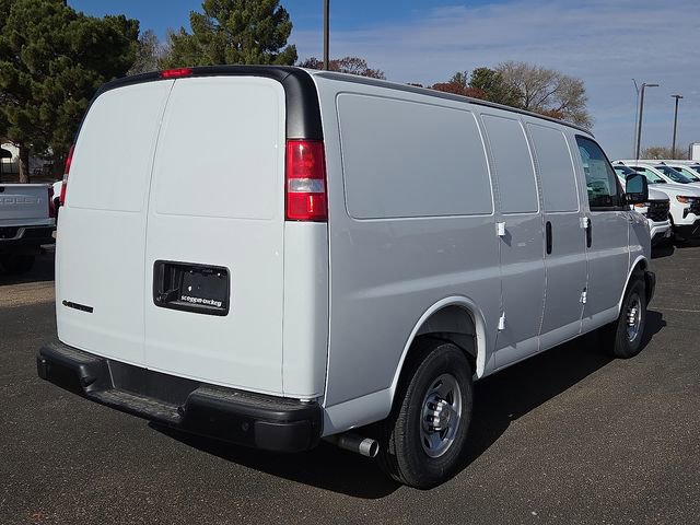 2025 Chevrolet Express Cargo Work Van - Photo 4