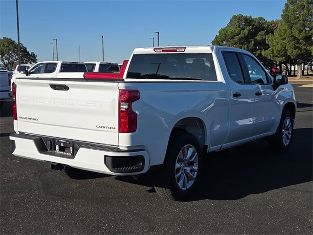 New 2026 Chevrolet Silverado 1500 Custom Truck