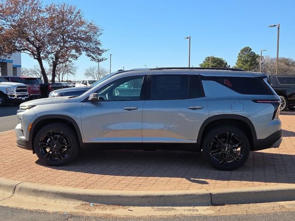 New 2026 Chevrolet Traverse LT SUV