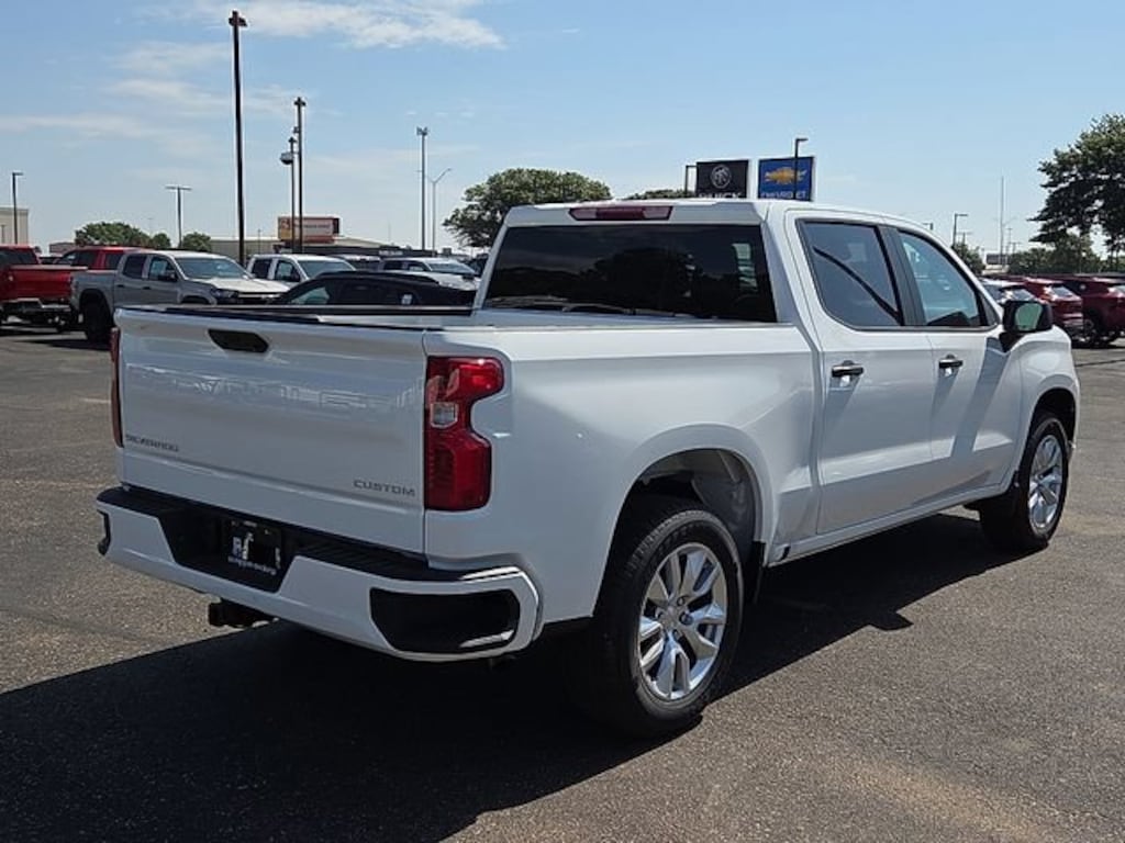 New 2026 Chevrolet Silverado 1500 Custom Truck