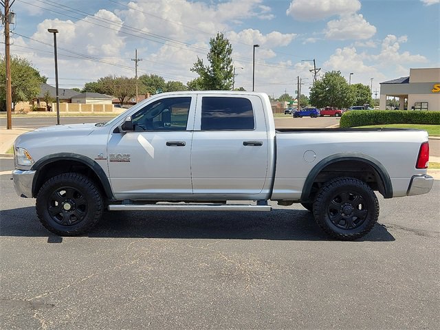 2017 Ram 2500 Tradesman photo 2