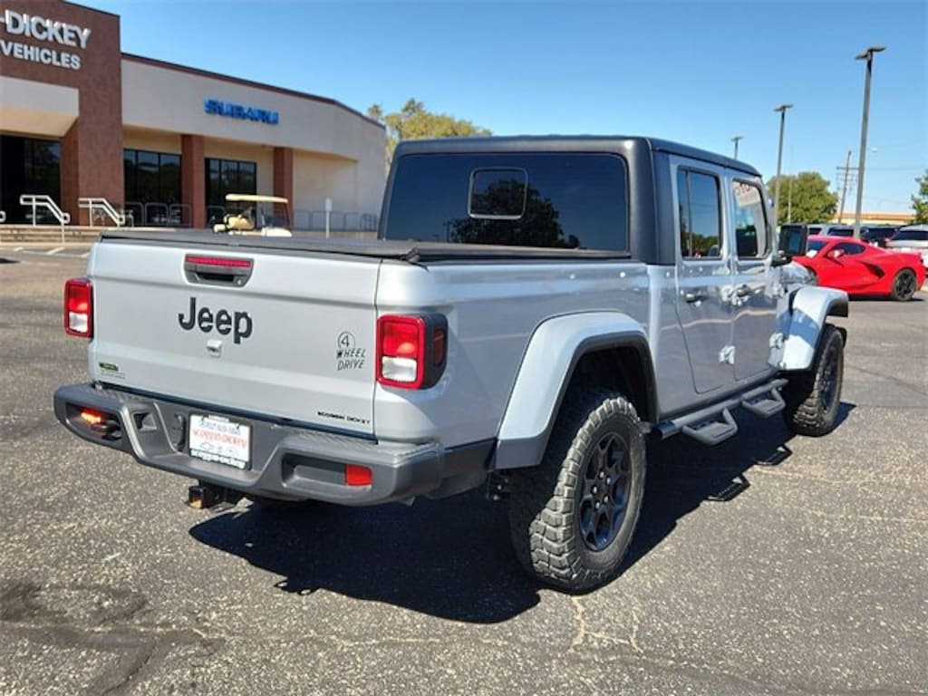 Used 2023 Jeep Gladiator Willys