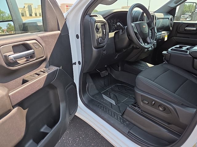 2026 Chevrolet Silverado 2500 HD Custom - Photo 10