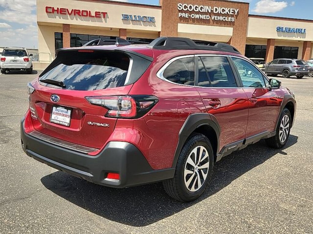 Used 2025 Subaru Outback Premium