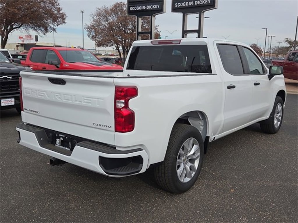 New 2026 Chevrolet Silverado 1500 Custom Truck
