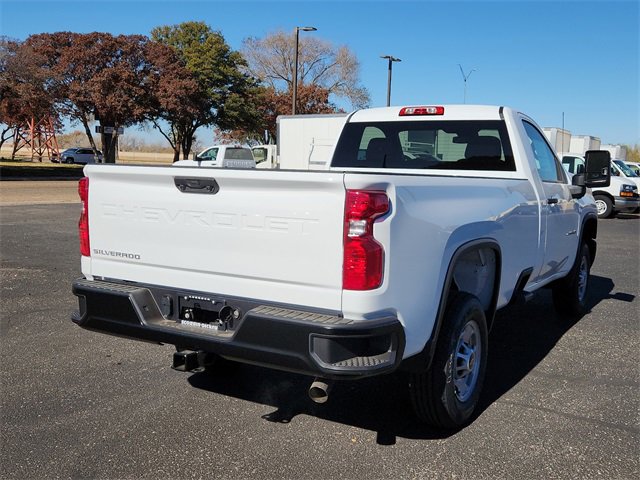 2025 Chevrolet Silverado 2500HD photo 4