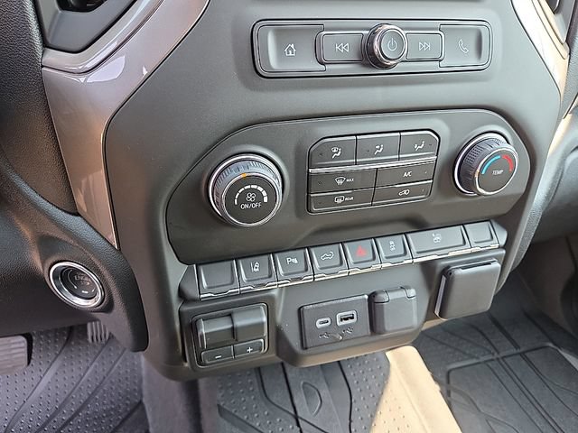 2026 Chevrolet Silverado 2500 HD Custom - Photo 11