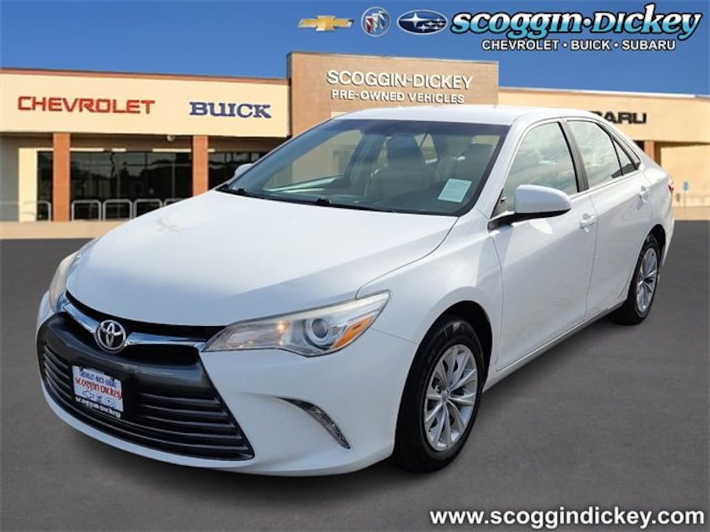Used 2017 Toyota Camry XLE