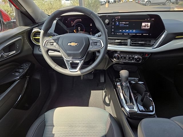 2026 Chevrolet Trax LT - Photo 9