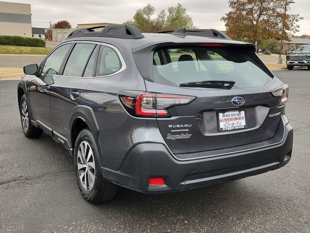 Used 2025 Subaru Outback AWD SUV