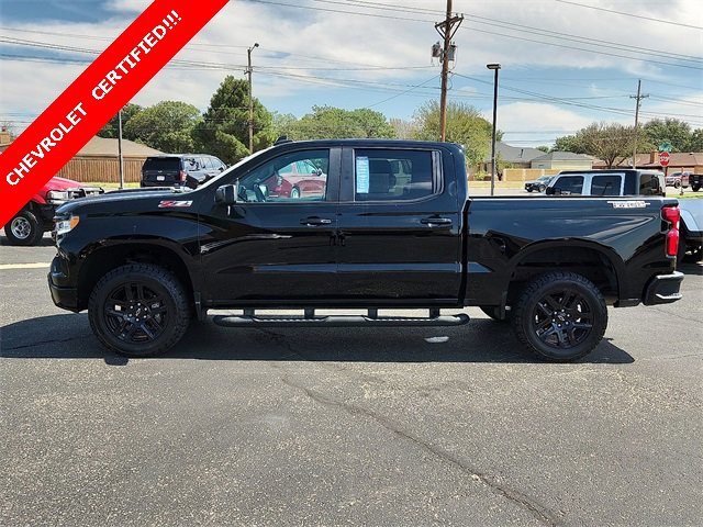 2022 Chevrolet Silverado 1500 LT Trail Boss photo 2