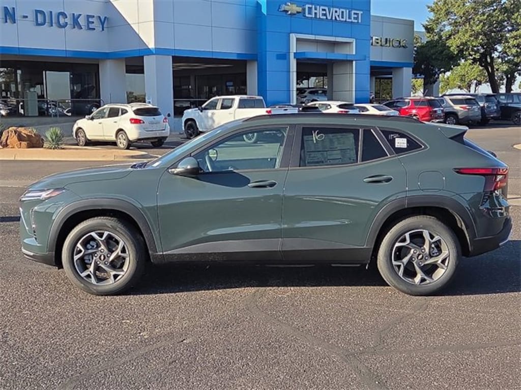 New 2026 Chevrolet Trax LT SUV