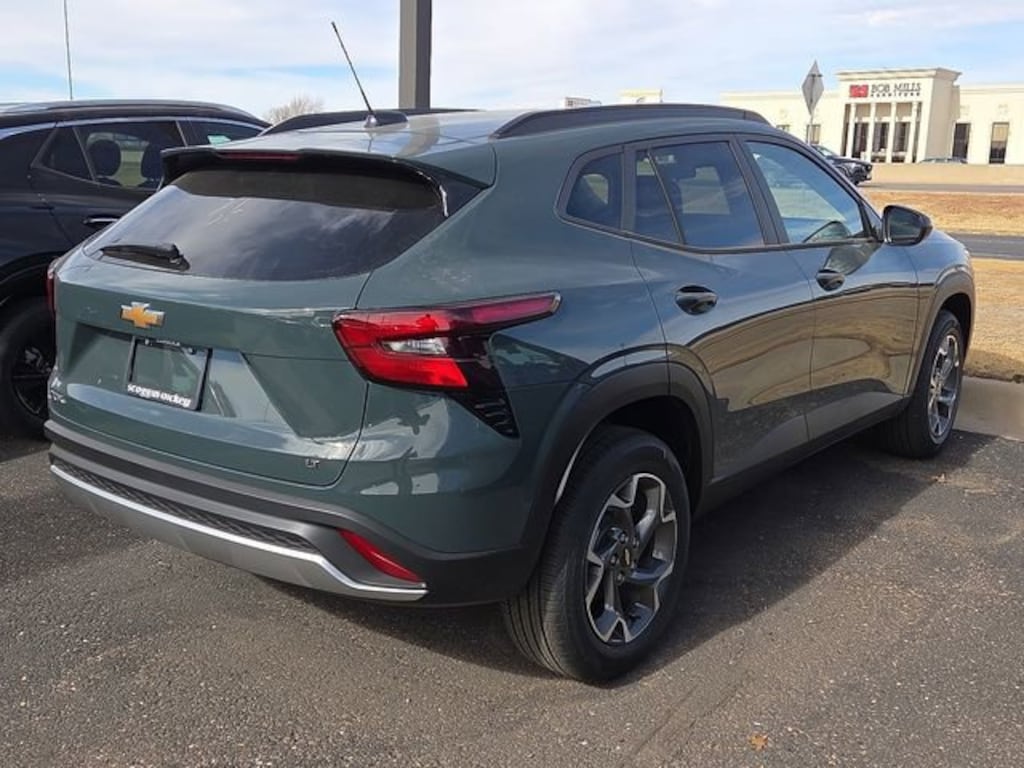 New 2026 Chevrolet Trax LT SUV